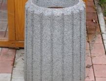 1233898
